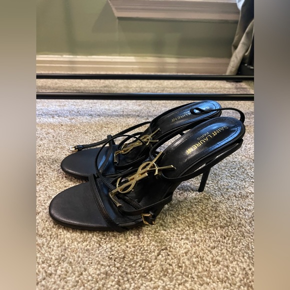 Heels - Picture 3 of 6